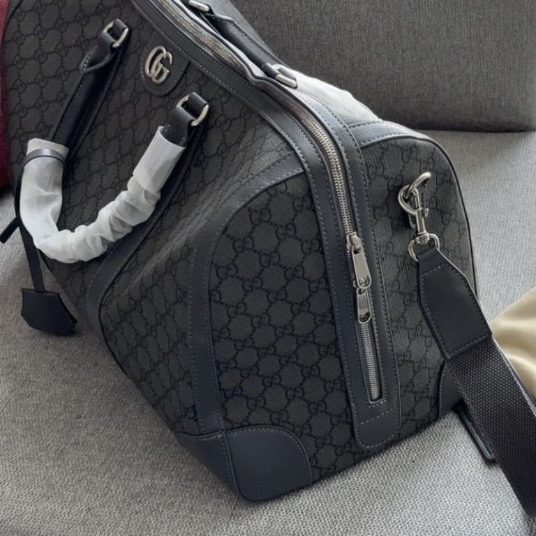 GUCCI High Quality Men Gym Bag Women Short Trip Bag Clutch Bag Letters Embroidery Front Double G Styling Accessories-3
