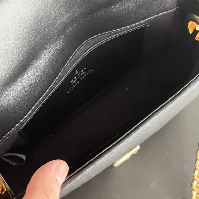 GUCCI High Quality Women Flap Shoulder Handbag Golden Logo Logo Decoration-10