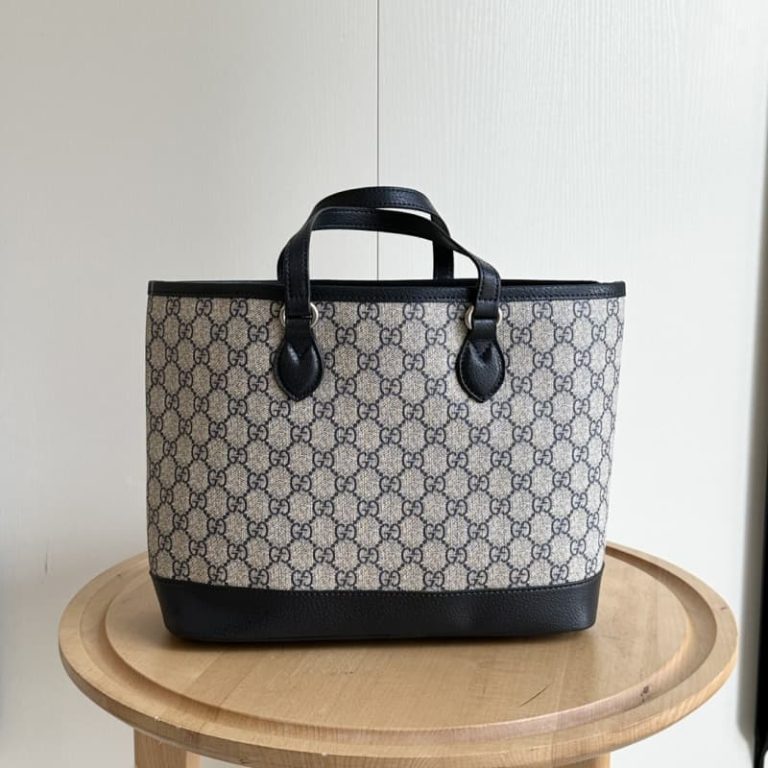 GUCCI High Quality Women Mini Tote Shoulder Clutch Bag Letters Embroidery Gold Logo Logo Decoration-4