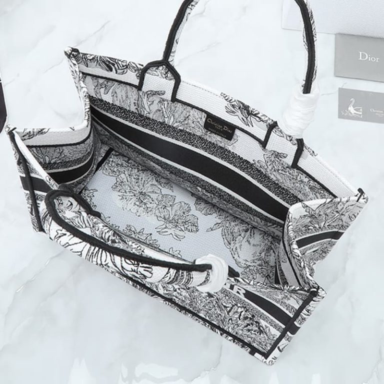 GUCCI High-quality Women Shoulder Bag Handbag Large Capacity Surface Pattern Embroidery-15