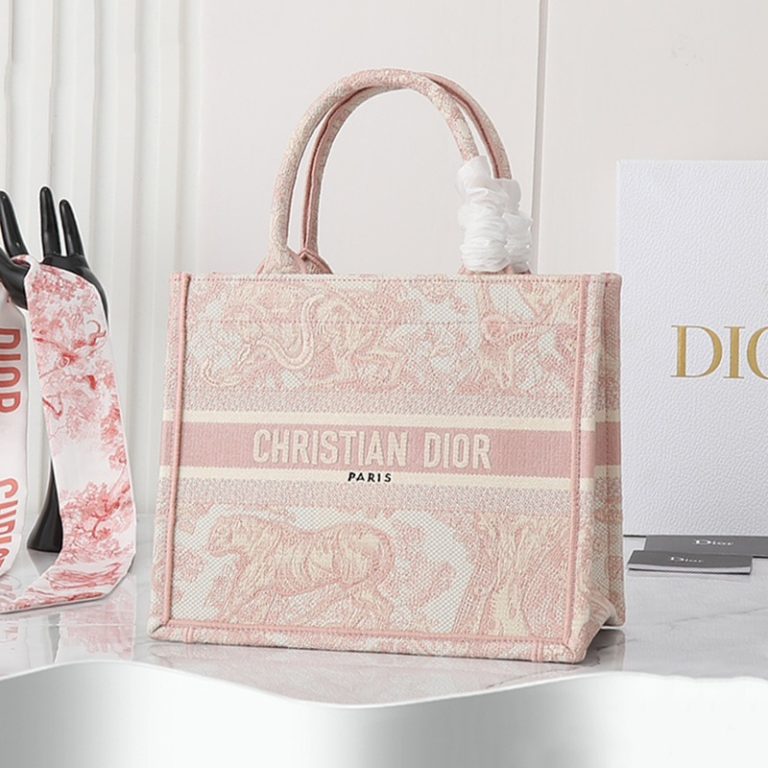 GUCCI High-quality Women Shoulder Bag Handbag Large Capacity Surface Pattern Embroidery-3
