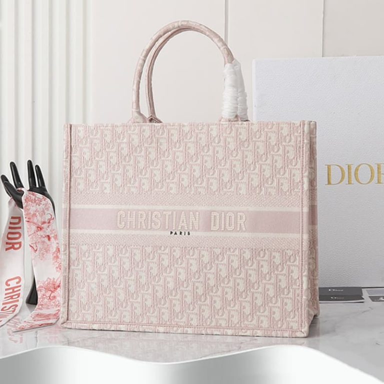 GUCCI High-quality women shoulder bag Handbag Large capacity Surface letter embroidery-5