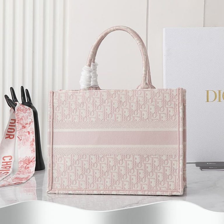 GUCCI High-quality women shoulder bag Handbag Large capacity Surface letter embroidery-8