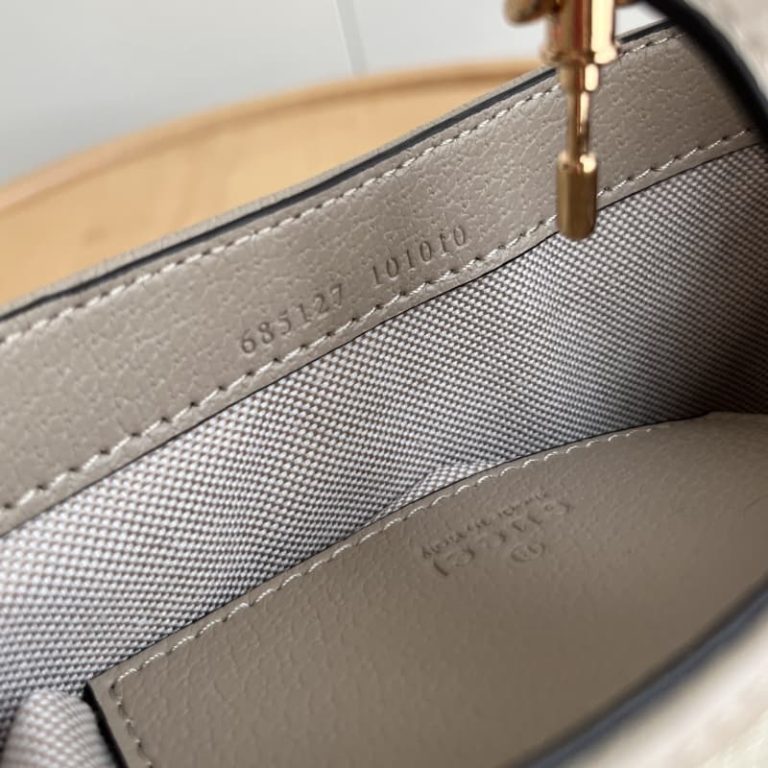 GUCCI High quality women shoulder bag Tote bag Canvas monogrammed embroidered surface Gold tone push in latch hardware-9