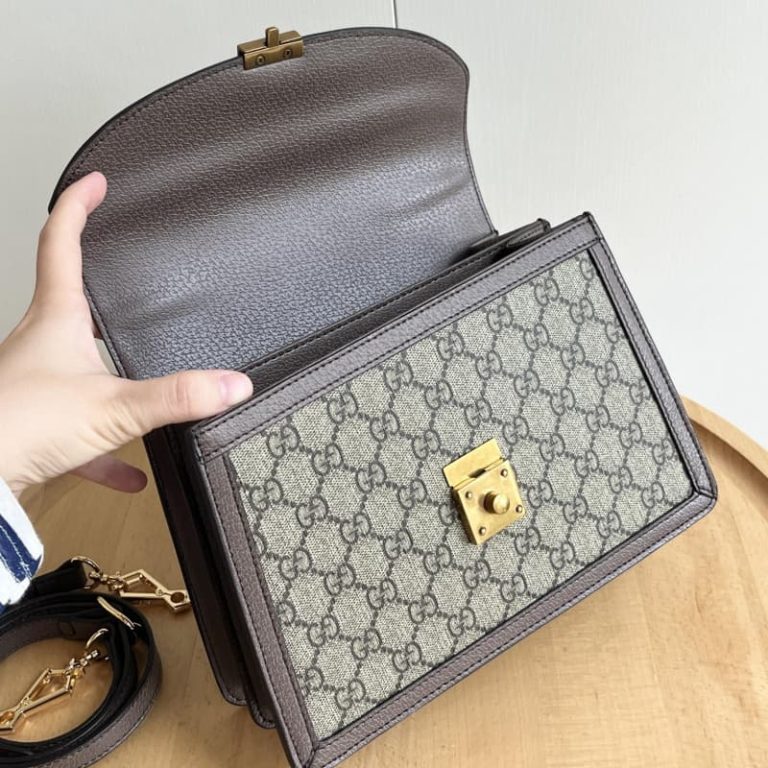 GUCCI High quality women shoulder bag Tote bag Flap design Double G modeling accessories-15