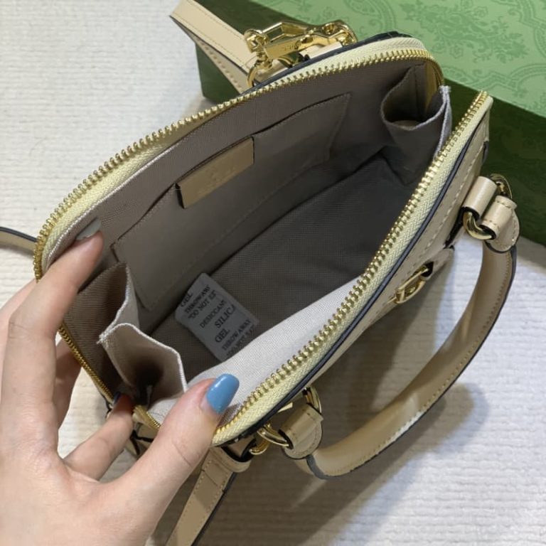 GUCCI Women fan shell you shell bag shoulder bag handbag iconic pattern front decorated with double Glogo label-12