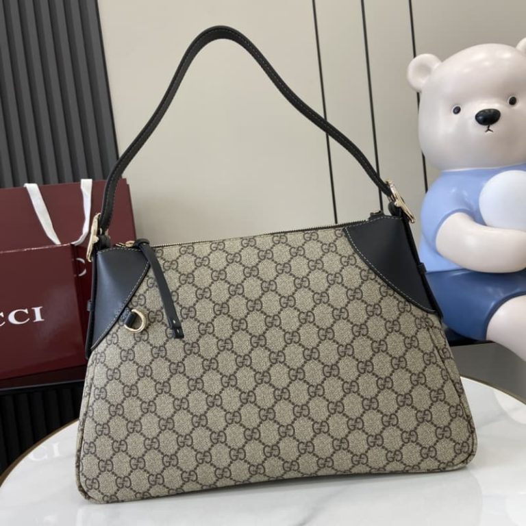 GUCCI best quality Women Handbag Shoulder Bag Logo Pattern Large Capacity Bag-1