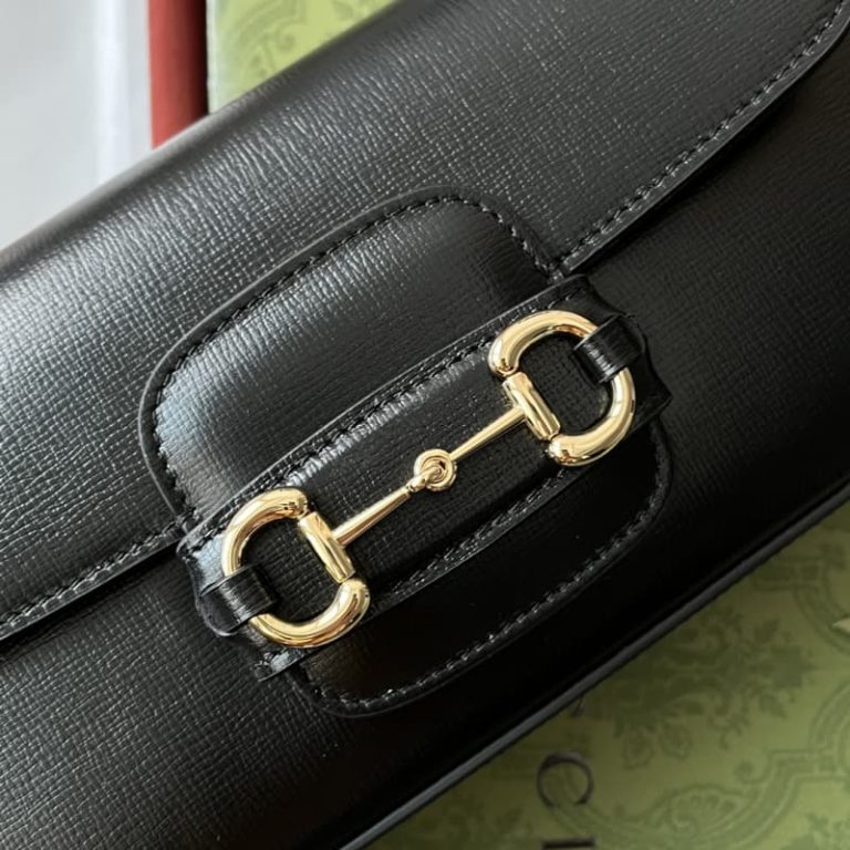GUCCI best quality mini women shoulder bag Tote bag Flap design Front with signature embellishment-12