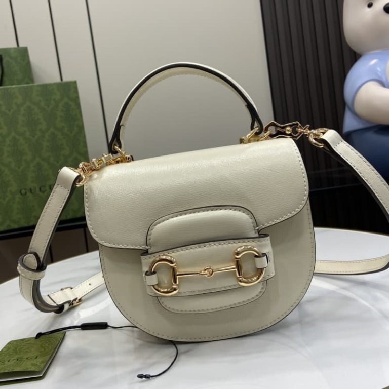 GUCCI best quality women mini handbag shoulder bag Flap closure and detachable shoulder design-3