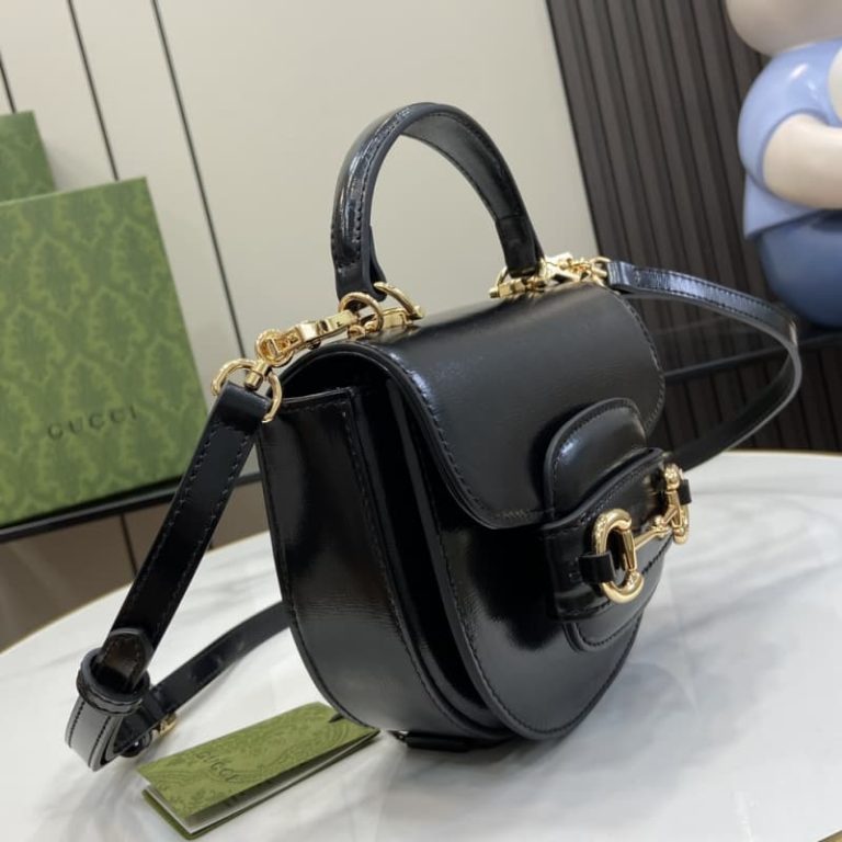 GUCCI best quality women mini handbag shoulder bag Flap closure and detachable shoulder design-9