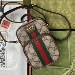 GUCCI best quality women mini handbags men fanny packs Front decorated with gold tone accessories 12*16*7CM LB448