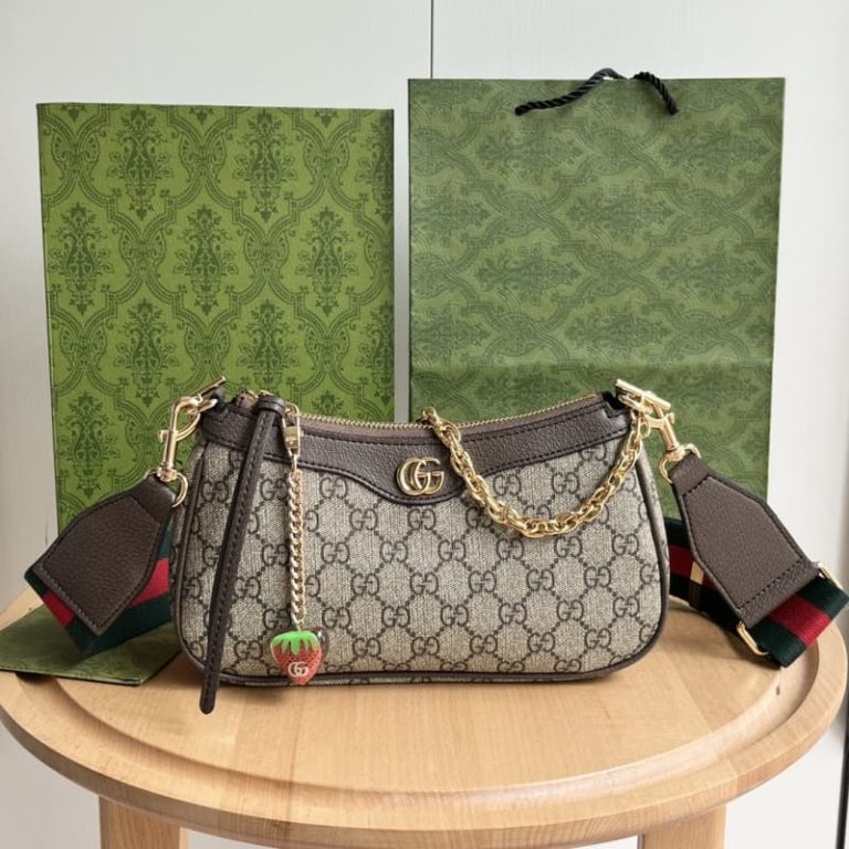 GUCCI high quality women handbag Strawberry pendant front decorated with double G decoration-3