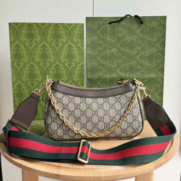 GUCCI high quality women handbag Strawberry pendant front decorated with double G decoration-4