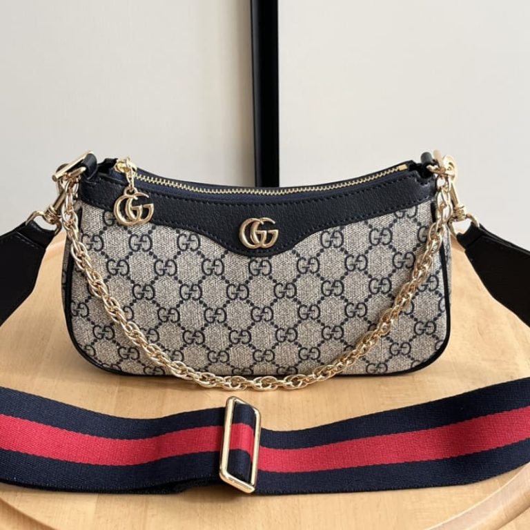 GUCCI high quality women handbag double G pendant front decorated with double G decoration-1