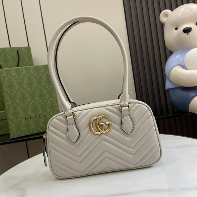 GUCCI high quality women handbag front decorated with double G decoration-1