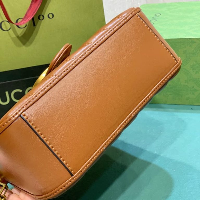 GUCCI high quality women handbag shoulder bag Flap design Front decorated with double G logo-10