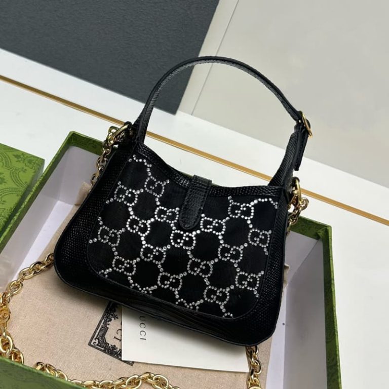 GUCCI high quality women shoulder bag handbag surface GG pattern and gold logo accessories design-4