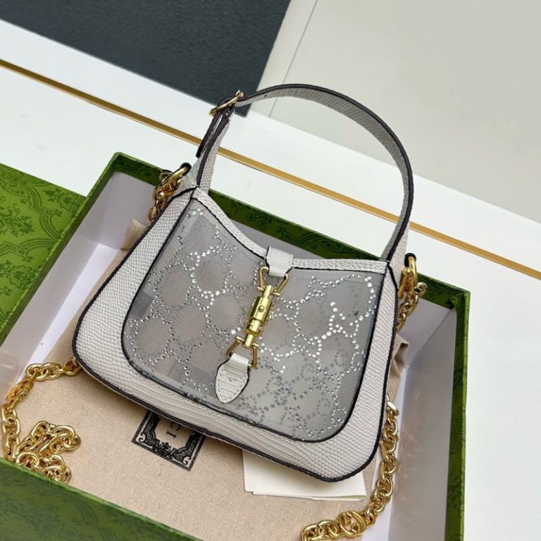 GUCCI high quality women shoulder bag handbag surface GG pattern and gold logo accessories design-5
