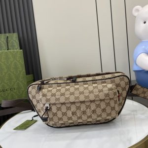 Gucci best quality GG Emblem small crossbody bag 34x15x10cm LB426