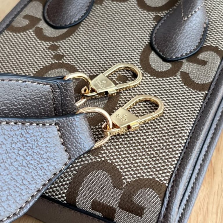 Gucci Jumbo GG Tote Bag-10