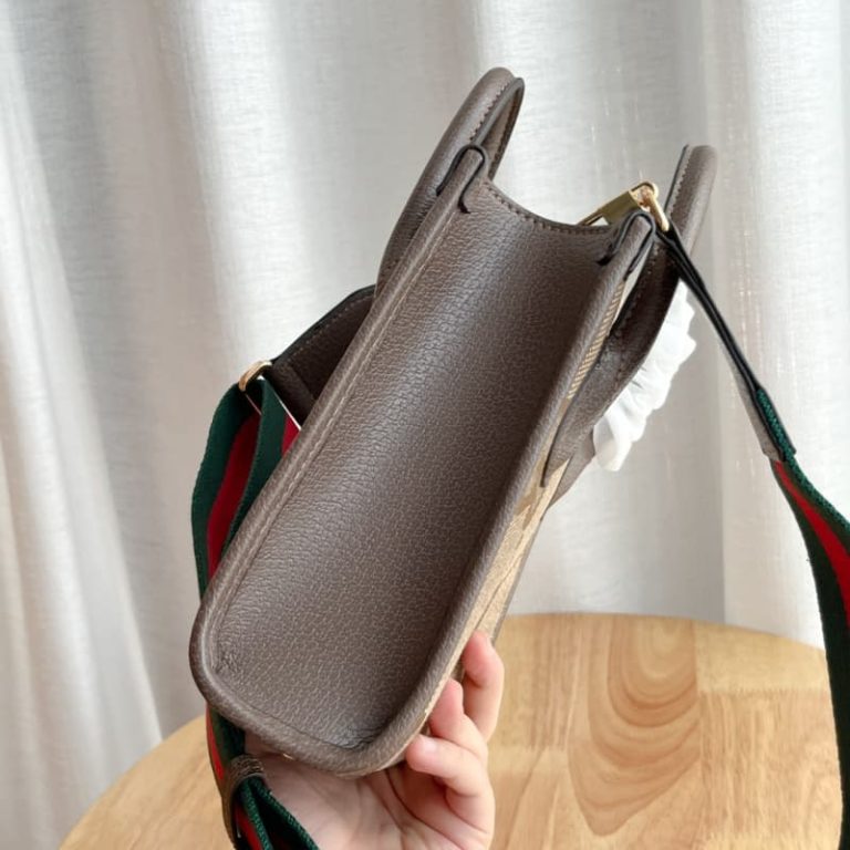Gucci Jumbo GG Tote Bag-8