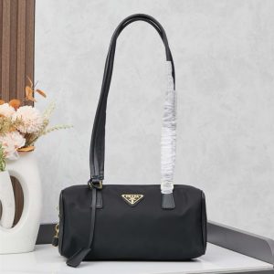 Prada high quality Black medium top-handle bag 28x13x10cm LB464