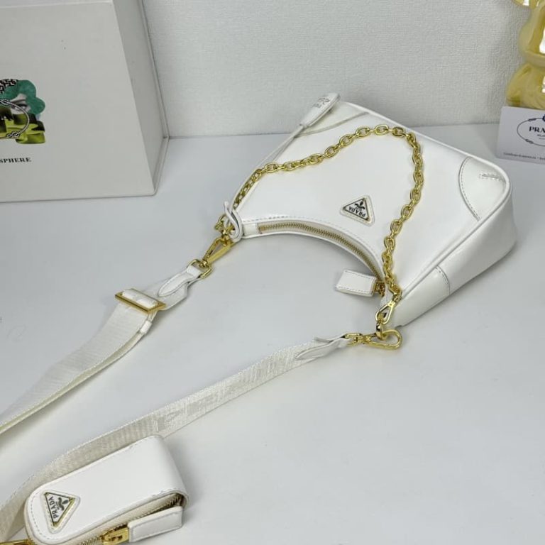 Prada high quality Re-edition 2005 Saffiano Leather Bag-6