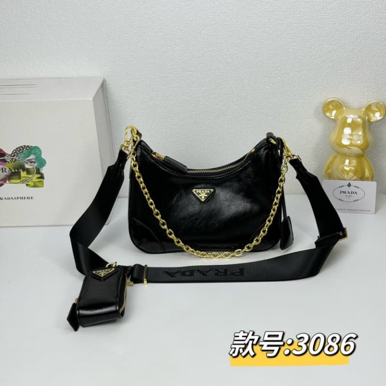 Prada high quality Re-edition 2005 Saffiano Leather Bag-8