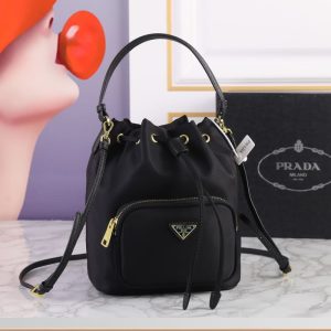 High quality Prada Men handbags Women shoulder bags Bucket bags Handbags Large capacity 18*23*12CM LB486