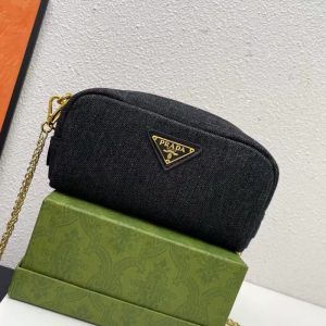 High quality Prada denim second hand bag Women crossbody bag Front iconic logo pattern 20*7*11CM LB508