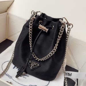 High quality Prada mini bucket bag Women backpack Large capacity Meet daily needs Front iconic logo pattern 12*14.5*7.5CM LB512