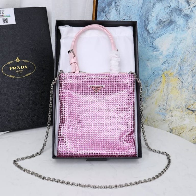 High quality Prada sparkling diamond bag Women rhinestone handbag chain bag Front iconic logo pattern-1