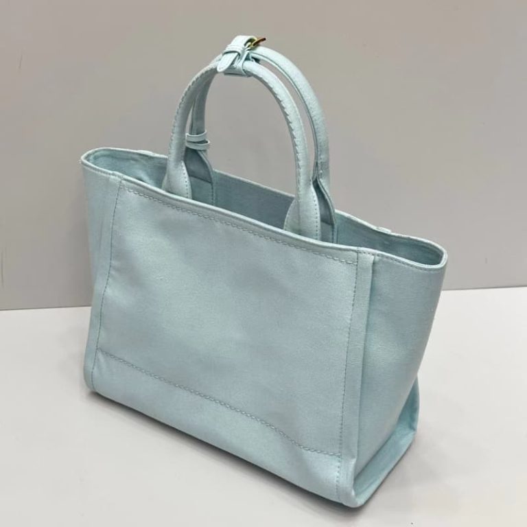 High quality Prada unisex canvas handbag The front logo pattern is equipped with a small tag-2