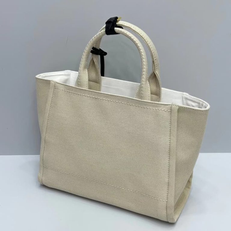 High quality Prada unisex canvas handbag The front logo pattern is equipped with a small tag-6