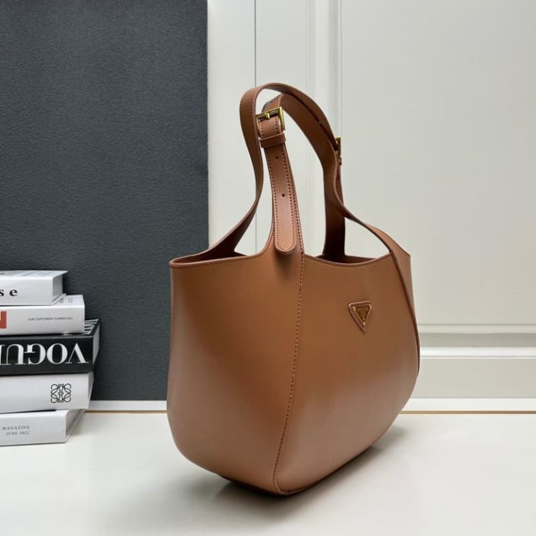 High quality Prada unisex dumpling bag tote bag handbag front iconic logo pattern-7
