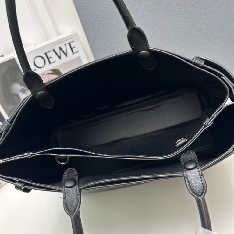 High quality Prada women handbag with iconic logo pattern on the front-10