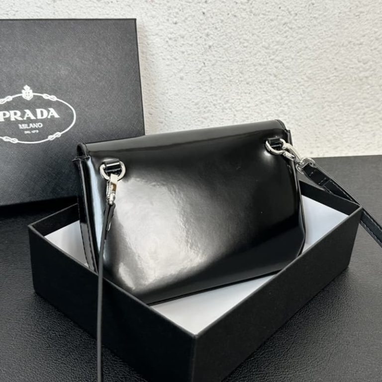 High quality Prada women shoulder bag crossbody bag clutch flap design front iconic logo pattern-2