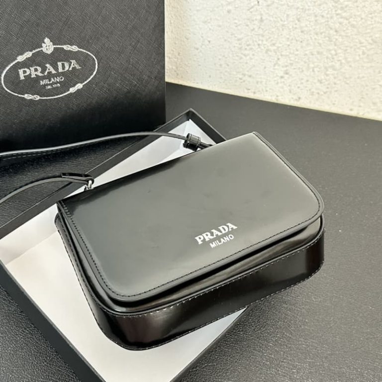 High quality Prada women shoulder bag crossbody bag clutch flap design front iconic logo pattern-4