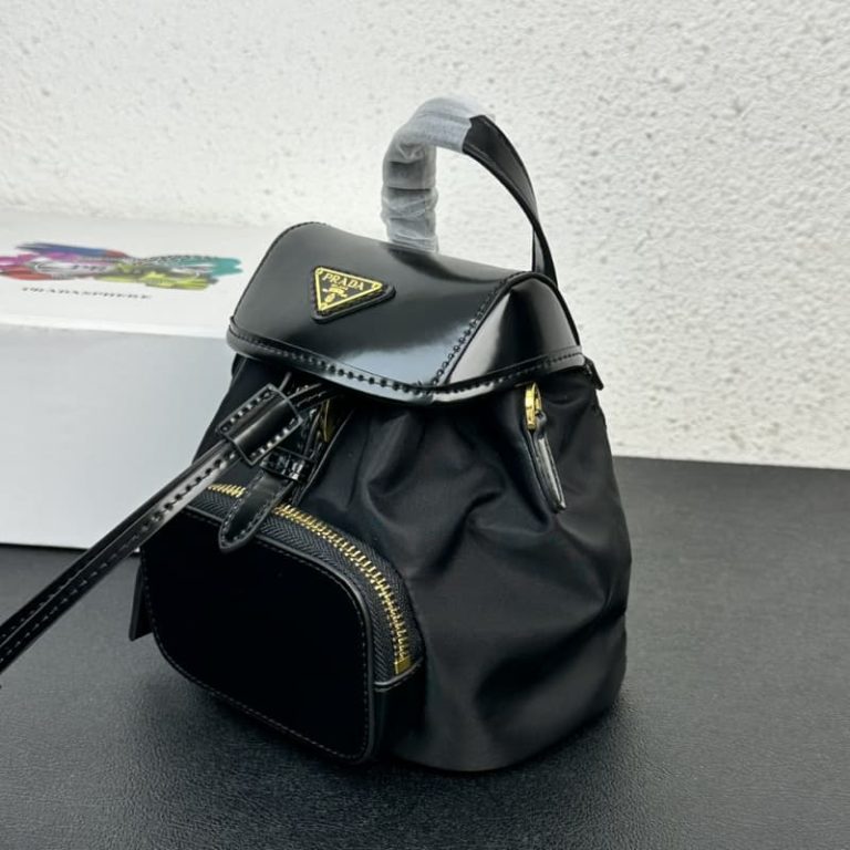 High quality Prada women shoulder bag large capacity backpack front iconic logo pattern LB495-3