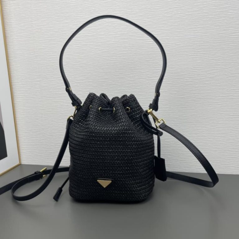 High quality Prada women woven bucket bag shoulder bag straw bag front iconic logo pattern-4