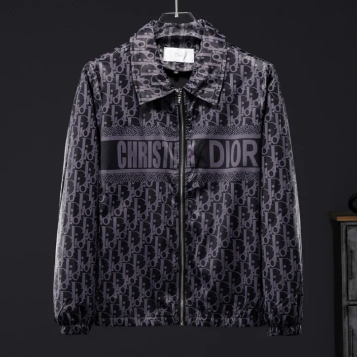 What Rihanna’s Dior Printed Jacket Says About Luxury Trends in 2025