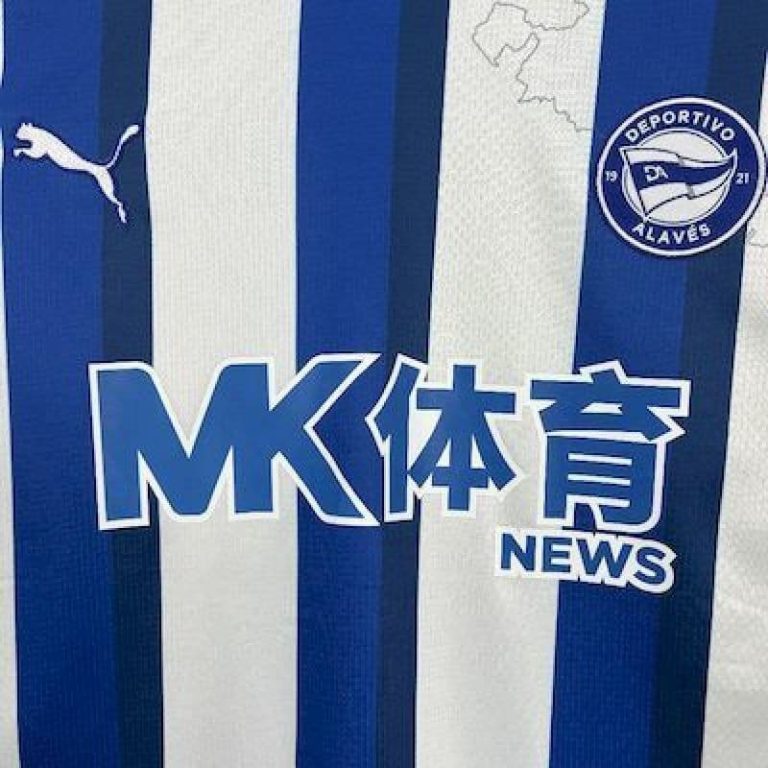 Spain-La Real Deportivo Alaves home jersey Sportswear GS026-6