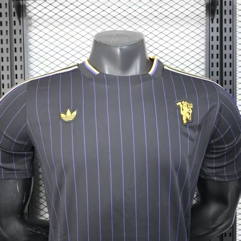 UK-Premier League MNU Black Retro Model Player Version jersey Summer Sportswear GS076-5