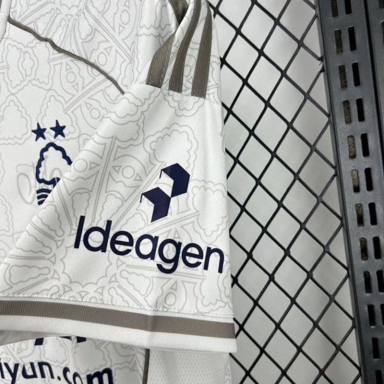 UK-Premier League Nottingham Forest away soccer jersey Summer Sportswear GS129-5