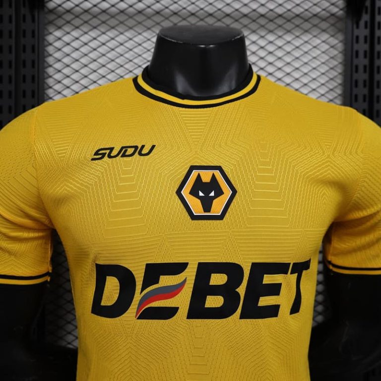 UK-Premier League Wolve home player version jersey Summer Sportswear GS122-3