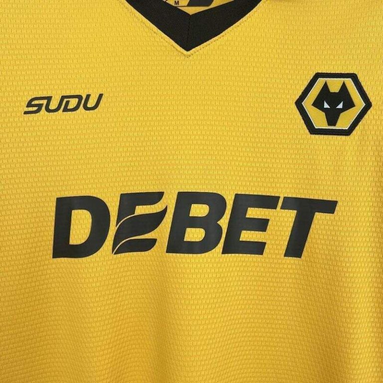 UK-Premier League Wolves home soccer jersey Summer Sportswear GS121-3