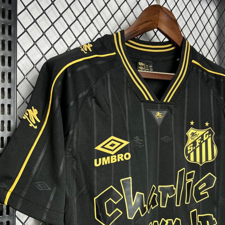 Mexico-Liga MX Santos Charlie Brown black gold special edition Jersey Summer Sportswear GS198-3