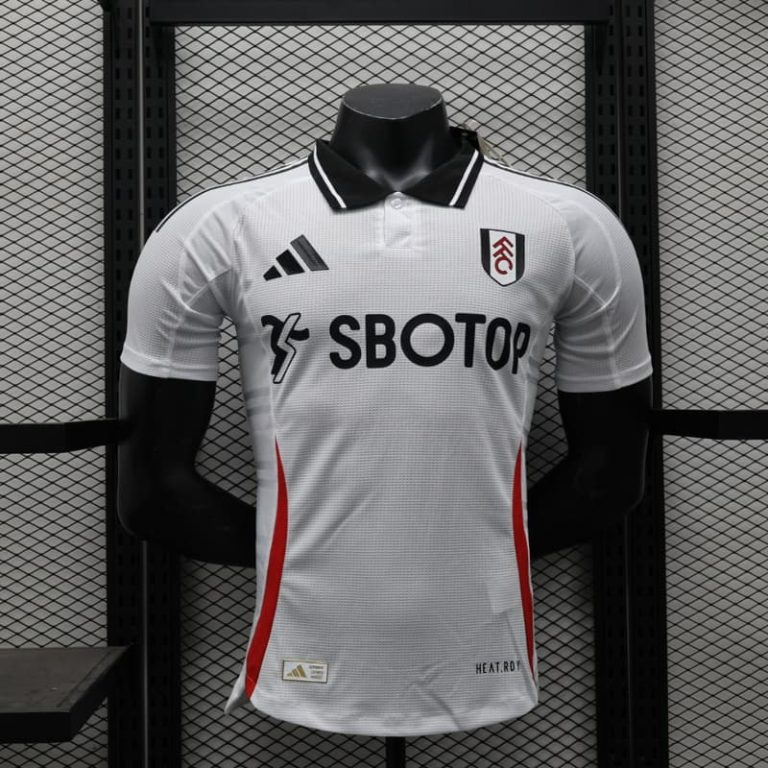 UK-Premier League Fulham F.C
