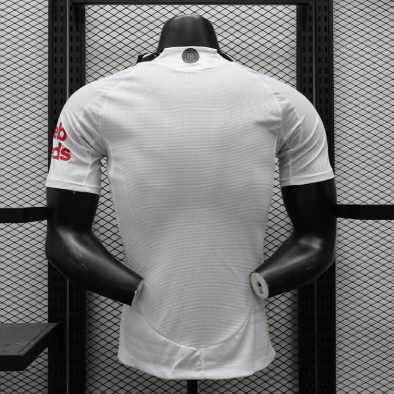 UK-Premier League Fulham F.C