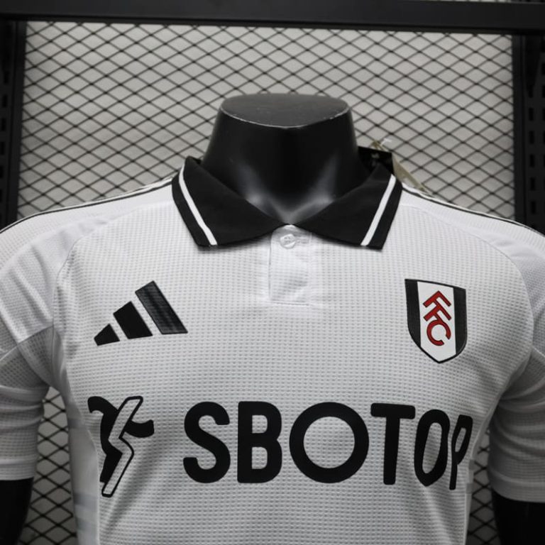 UK-Premier League Fulham F.C